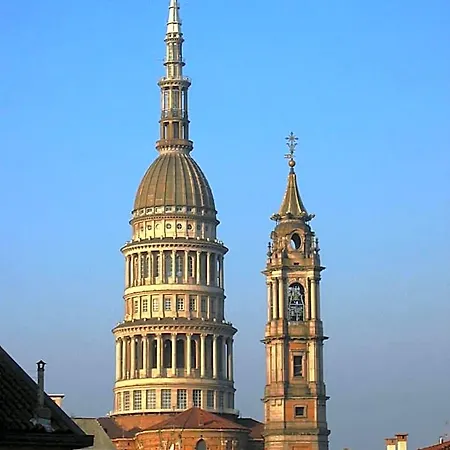 Bed and Breakfast Il Broletto 4*