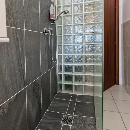 Nocleg ze śniadaniem Il Broletto 3*